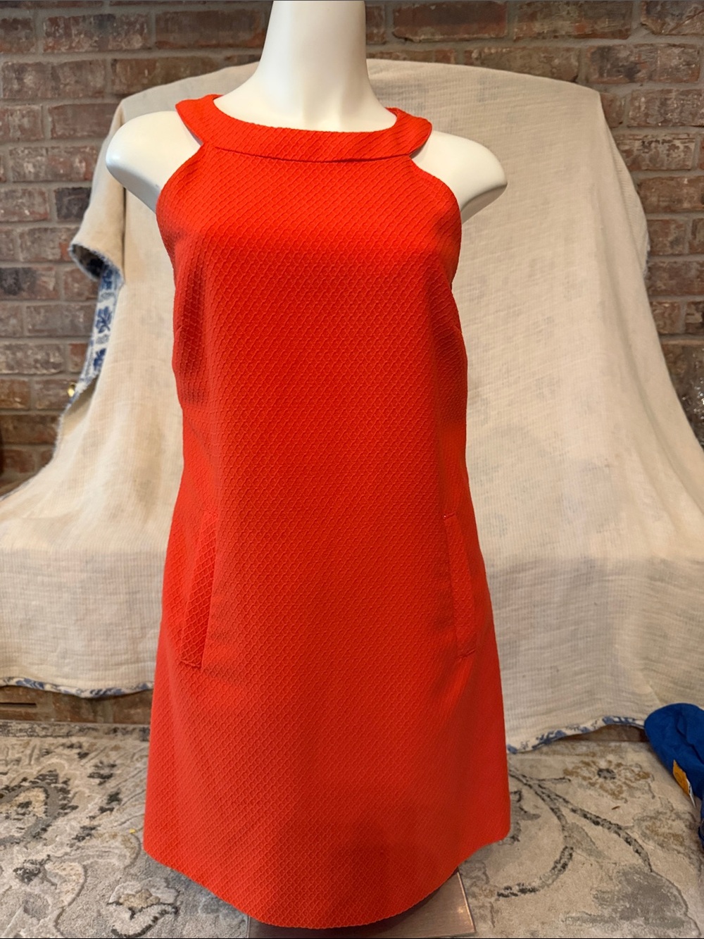 MICHAEL Michael Kors Size 6 Orange Textured Shift Dress Sleeveless Pockets